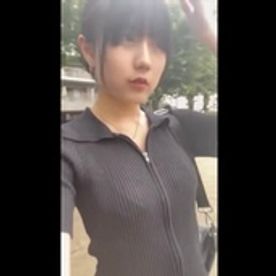 FC2-PPV-4712070 『日曜日まで』トイレで隠れておナニーをするインフルエンサーさん