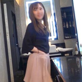 FC2-PPV-4712216 【ハメ撮り】ウエスト56cmの色白スレンダー美女をハメ撮り。 ローター濡れしたおまんこを巨根でガン突き！ 赤面しながら中イキしちゃう♥