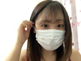 FC2-PPV-4713620 【限定数・期間限定】いちごちゃんのお部屋 20200409_1