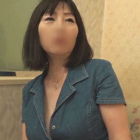 FC2-PPV-4714533 【還暦】デカパイ美脚奥さんの不倫。若者チンコで膣奥ガン突きしてイカセまくる。
