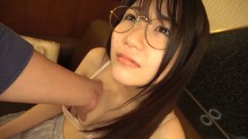 FC2-PPV-4716411 【るみﾁｬﾝ/21歳】JD3年のアニメ好きメガネっコちゃん♥地味そうに見えて結構エッチじゃんｗｗ