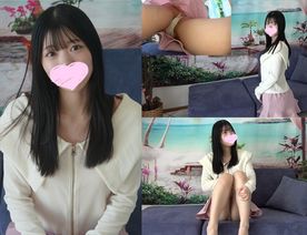 FC2-PPV-4716467 スレンダーボディでホテルの受付嬢の『かなちゃん』のプリっとした小尻にぴったりと張り付く純白おパンティ
