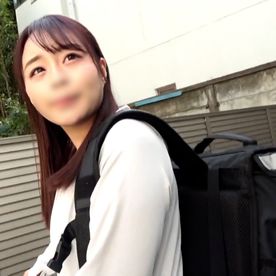 FC2-PPV-4716970 【個撮】デリバリー配達員として懸命にバイトし学費を稼ぐ18歳JD。可愛すぎて毎日注文、自宅に上がらせハメ撮りに成功。