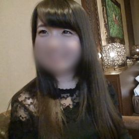 FC2-PPV-4715713 【素人／個撮】20歳おっとりゆるふわ清楚系の女子大生彼女ちゃん。色白スレンダーボディを激ピスイチャラブハメ撮りセックス。