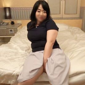 FC2-PPV-4715819 【中出し】オナニーばかりの日々を送る45歳・ぽっちゃり熟女◆デカ乳首を存分に味わえる優しさ満点**手コキ！極上フェラ！他人棒の激ピストンで弛んだ肉をたぷたぷ揺らしながら膣奥で濃厚ザーメンを受け入れイキ