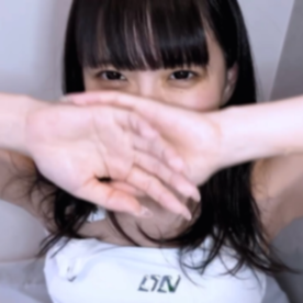 FC2-PPV-4717457 去年電撃引退のあのアイドルとのハメ撮り。100年に1人と言われた衝撃の美貌がメスの顔になって中出しされる映像。