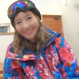 FC2-PPV-4719339 【ハメ撮り】モチモチ巨乳の清楚系美顔素人ちゃん。 スキー場で出会ったその日にセックス。 スパイダー騎乗で腰振りが止まらず、ポルチオを打ちつけながら連続絶頂。