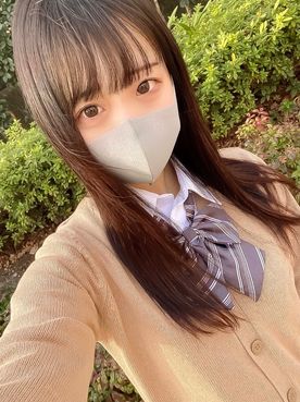 FC2-PPV-4720769 【初顔射】【２本番収録２作品分！】清純Fカップ美女みかちゃん！初大量潮吹き！大量中出し！スク- 水で人生初大量顔射しちゃいました！！
