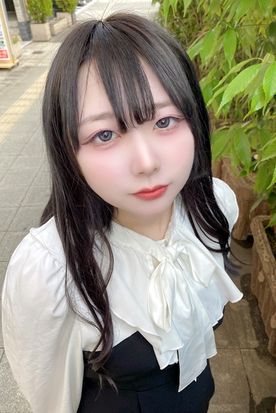 FC2-PPV-4720819 【2作.品】こ.う./ こ.う./卒./業 した.ばかりの. 1./8 .さ. い ♡感度良好な色白Fカップあおいちゃんのピンク色オマンコに3発 中.出し♡