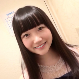 FC2-PPV-4722764 付き合ったばかりの彼女と初めてのデート　彼女のバージンいただきます！