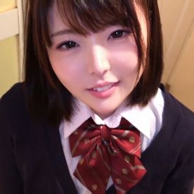 FC2-PPV-4723167 【超数量限定】芸能事務所所属の18歳。帰宅途中に秘密のハメ撮り映像。