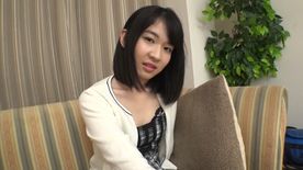 FC2-PPV-4723429 【期間限定90％OFF!】ツンデレ系19歳のきれいなま◯こが初めての潮吹き！エロかったから見て！/無