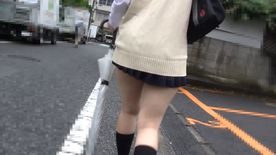 FC2-PPV-4723510 チャリンコでたなびくスカートの裾♡ひらりと見えるチラリズムこそ、男の浪漫！