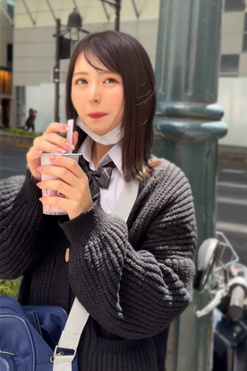FC2-PPV-4723537 【黒髪ボーイッシュ】　小さなアスリートのバキバキに鍛えられた身体に大量中出し。※初回限定盤4K特典・数量限定