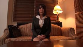FC2-PPV-4718189 30歳、女の魅力あふれる年齢の素人、実はドスケベな爆乳OLさん！湿度も粘度も高めの濃厚セックス見せつけてくれましたｗ