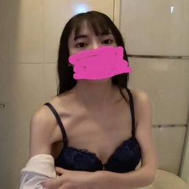 FC2-PPV-4736935 黒髪ハーフ美女をズコバコ**たあとにフェラのフルコースで大量口内発射！
