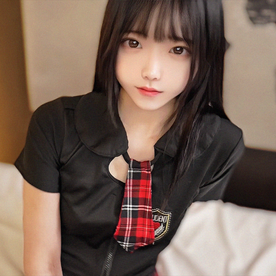 FC2-PPV-4738441 ファンに学校を特定された最年少アイドル１８才　ステージ衣装への着替えの様子から中出しまで全撮影　※９GB原版先着限定配布
