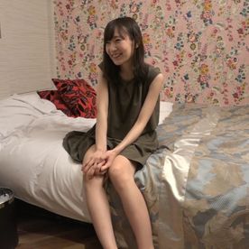 FC2-PPV-4738726 【ちっぱい】笑顔がキュートな世間知らずのお嬢様　イキ乱れて無事昇天