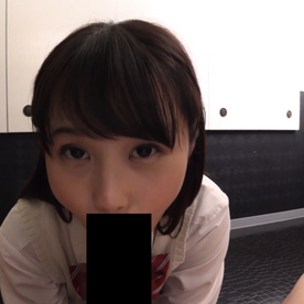 FC2-PPV-4738929 【制服】総フォロワー1万人　18歳人気インフルエンサーちゃんと最初で最後の制服ハメ撮り【完全顔出し】