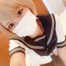 FC2-PPV-4739180 【無修正】★ショートカットの美形ギャルにオジサンち●ぽ弄ばれて理性崩壊! 馬乗り挿入で自ら腰フルギャルの騎乗位に***暴発中出し射精!!