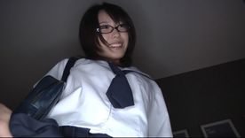 FC2-PPV-4739306 【期間限定激安ｾｰﾙ!!】ヨダレまみれのフェラが激エロな制服彼女に顔射をしました。