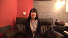 FC2-PPV-4739318 【期間限定大幅割引!】白肌美女の18歳が初電マで初イキする様子が激エロで最高でした