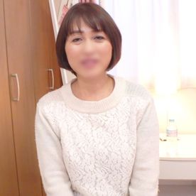 FC2-PPV-4739560 【熟女】素朴な専業主婦が5年ぶりのセックスに歓喜。 不倫だと感度が非常に高く、剛毛おまんこを愛液で満たしながら挿入懇願フェラ。