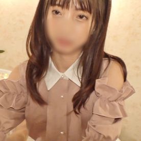 FC2-PPV-4740297 【素人／個撮】20歳茶髪ロングの童顔清楚ルックスのツンデレギャル。ドM貧乳スレンダーボディを激ピス中出しセックス。