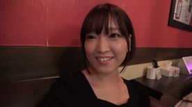 FC2-PPV-4740766 【期間限定90％ｾｰﾙ中!】ホテルに入って2分でイラマチオをしちゃう人妻がエロすぎる件