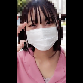 FC2-PPV-4741899 【本編顔出し】千駄ヶ谷/カフェ店員/19歳。黒髪清楚なショートカット美女の膣奥に大量に中出しをするプライベートハメ撮り映像。個人撮影。