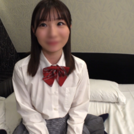 FC2-PPV-4742310 【完全顔出し/個人撮影】143cm36kgCカップ18歳初めてのハメ撮り　男性経験の浅い童顔ちゃんのスジマンに孕ませ中出し【制服】