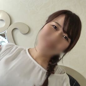 FC2-PPV-4742705 【素人／熟女】35歳真面目そうな清楚ルックスのOLd更新熟女。欲求不満のムッツリBODYを激ピス中出しセックス。