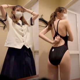 FC2-PPV-4743918 【某トレーニングジムの裏側vol.12】超絶美女生着替え一部始終。顔に似合わず剛毛。