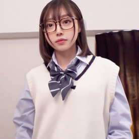 FC2-PPV-4743929 地味メガネ文学**。剛毛のマンコに中出し。撮影完全初の清純が無限イキ。