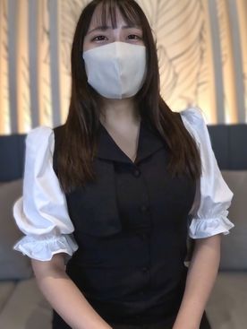 FC2-PPV-4744774 【完全シークレット版】【独占販売】【顔出し】【巨乳】【中出し】都内アパレル勤務”沙羅ちゃん”、くびれGカップの持ち主がFC2初出演、バニーちゃんに変身させられ逝き地獄したわたし、買わないで下さい！