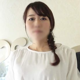 FC2-PPV-4749908 【中出し】裏筋ぺろぺろノーハンドバキュームフェラでご奉仕！清楚な35歳・人妻が初の浮気ハメ撮りSEX◆渇いた子宮に多量のザーメンを注入！