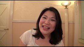 FC2-PPV-4750824 【ホットエンターテイメント】商店街で見かける地味なおばさんはどんなふうに乱れるのか？ #021