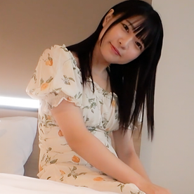 FC2-PPV-4749418 【初撮り】下北沢/古着屋スタッフ/21歳。アイドル並みのルックスの美女に初めての生挿入。流れでそのまま大量中出し。個人撮影。