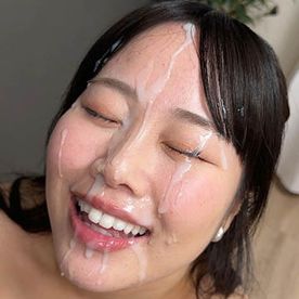 FC2-PPV-4743079 【美顔厳選ぶっかけ】笑顔が可愛すぎるむっちりＨ乳のドスケベ女子に大量顔射No.28【高画質4K】