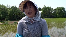 FC2-PPV-4754100 M979G03 長閑な田園風景に佇む地味で素朴なおばちゃんが刺激を求めてAV出演で野外活動！