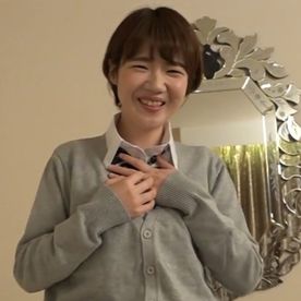 FC2-PPV-4754230 【 ※限定販売 】無知な美女JD。金銭交渉で特別出演。 ※貴重映像