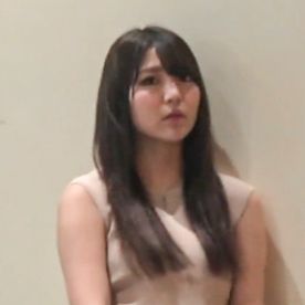 FC2-PPV-4754391 ＜ムチムチスレンダー美脚＞人見知りのおとなしい美人、なんでこんな所に来ちゃったの？
