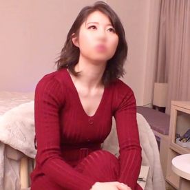 FC2-PPV-4755745 【個撮】美意識高めな美容クリニック勤務の”さやさん” 顔に似合わず剛毛で感度の高いおまんこ。 生ハメ連続イキさせながら中出し。