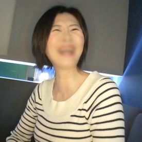 FC2-PPV-4755863 【不倫】薄ピンク色で奇跡の乳首した専業主婦をハメ撮り。 欲求不満おまんこを絶え間なくガン突き→イキすぎた結果テンションが上がって中出し懇願！？