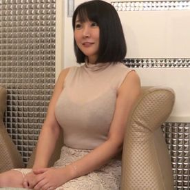 FC2-PPV-4756332 【黒髪Gカップ爆乳美女】のとあるエッチな一日。豊満BODYを駆使したパイズリと揺れる爆乳にアソコは爆発寸前に…