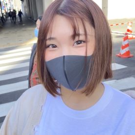 FC2-PPV-4756550 【個撮】関西弁のお菓子屋さんが困っていたので救済しました。