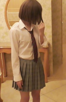 FC2-PPV-4756565 【個人撮影】アイドル級かわいさ！超恥ずかしがりな18才制服*　生ハメ口内発射