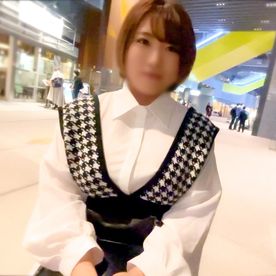 FC2-PPV-4757058 【清楚系マゾ】グラマーでムチムチ感強めな社会人”ゆあちゃん” 3Pでの絶え間ないポルチオ突き！ だらしない顔で腰中イキ、腰反りイキしてドM痴態全開。