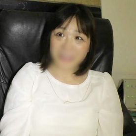 FC2-PPV-4759864 【中出し】面白さとイヤラシさの移り変わりが見モノ！57歳熟女◆激しく突かれる度に歓喜の声を上げながらヨガりイキ！どっぷり膣内射精！