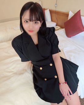 FC2-PPV-4762100 ※9/30まで割引50％【無修正】ミニスカートでパンツもまる見え～やる気満々の21歳Gカップギャルにとことん中出し～キンタマの中もカラカラ！！男冥利に尽きます(感謝)